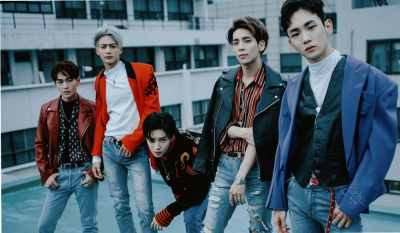 SHINEE