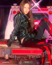 LE SSERAFIM - B-TYPE DICON VOLUME N°32 LE SSERAFIM ENDLESS TEMPO (HUH YUNJIN) + BINDER PAPER TYPE B ONE PACK PRE - ORDER 