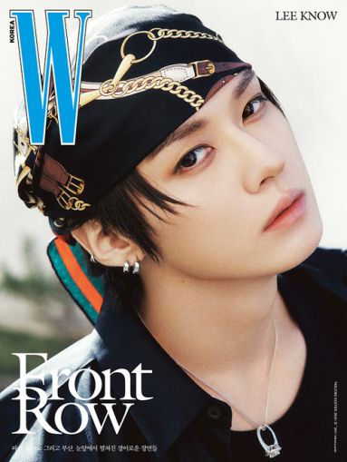 LEE KNOW (Stray Kids) - 2026 [W KOREA] Vol.11 (B ver.)  PRE - ORDER 
