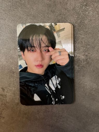 Stray Kids – KARMA Random Photocard (SW)