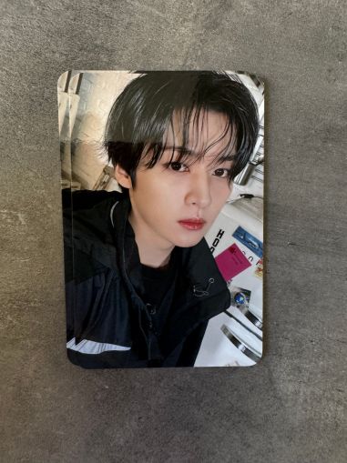 Stray Kids – KARMA Random Photocard (SW)